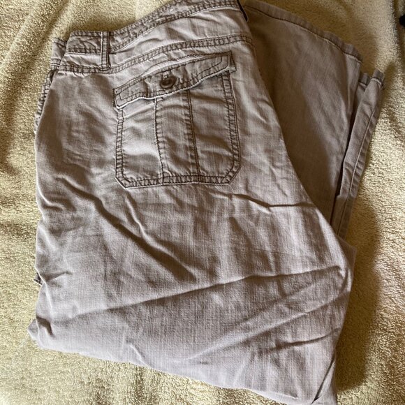 Sonoma Light Brown with dark brow stitching Capri - Picture 3 of 3